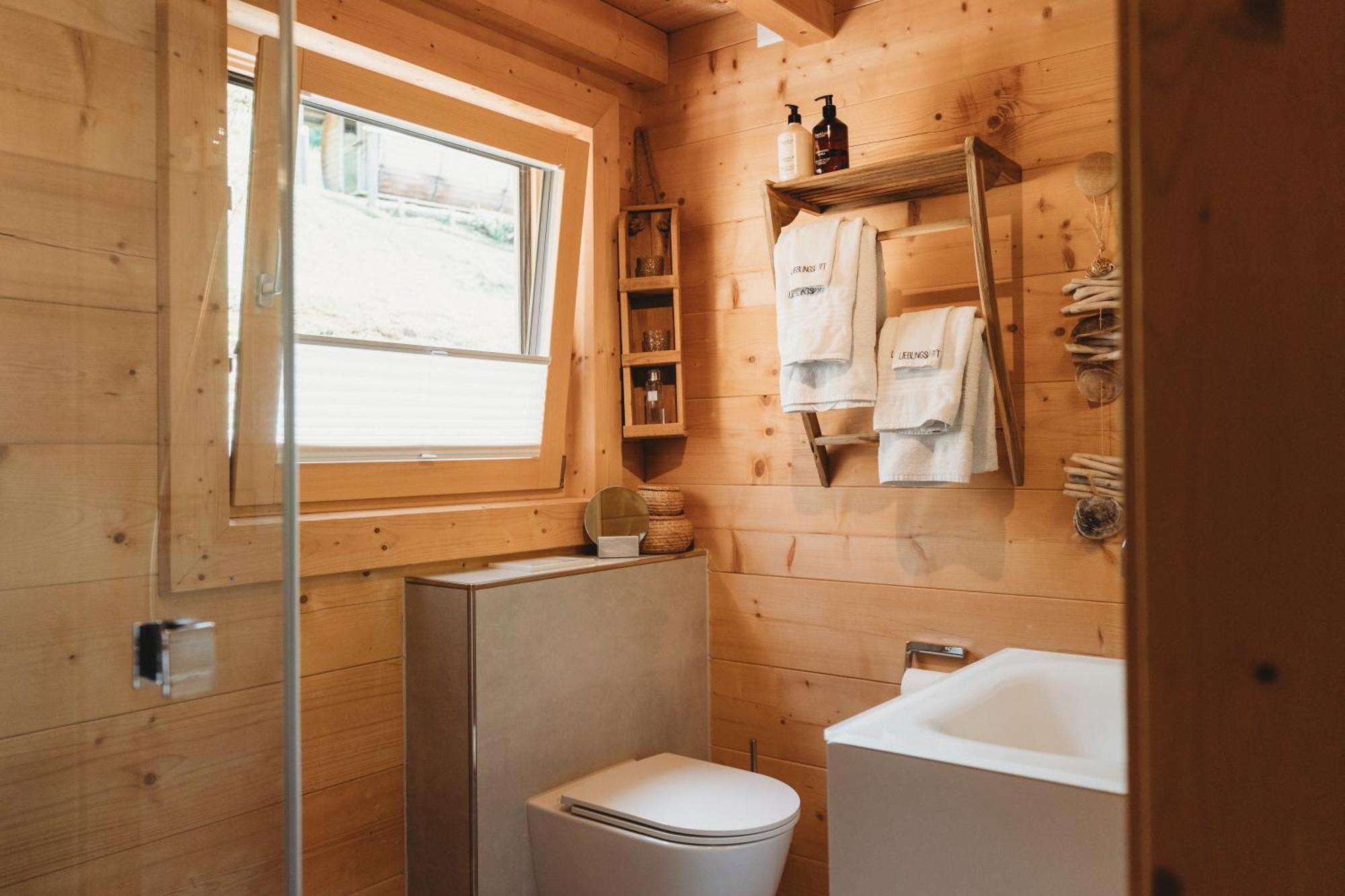 Lieblingsort - Schwarzwald Chalet Lodges Neuenweg ภายนอก รูปภาพ