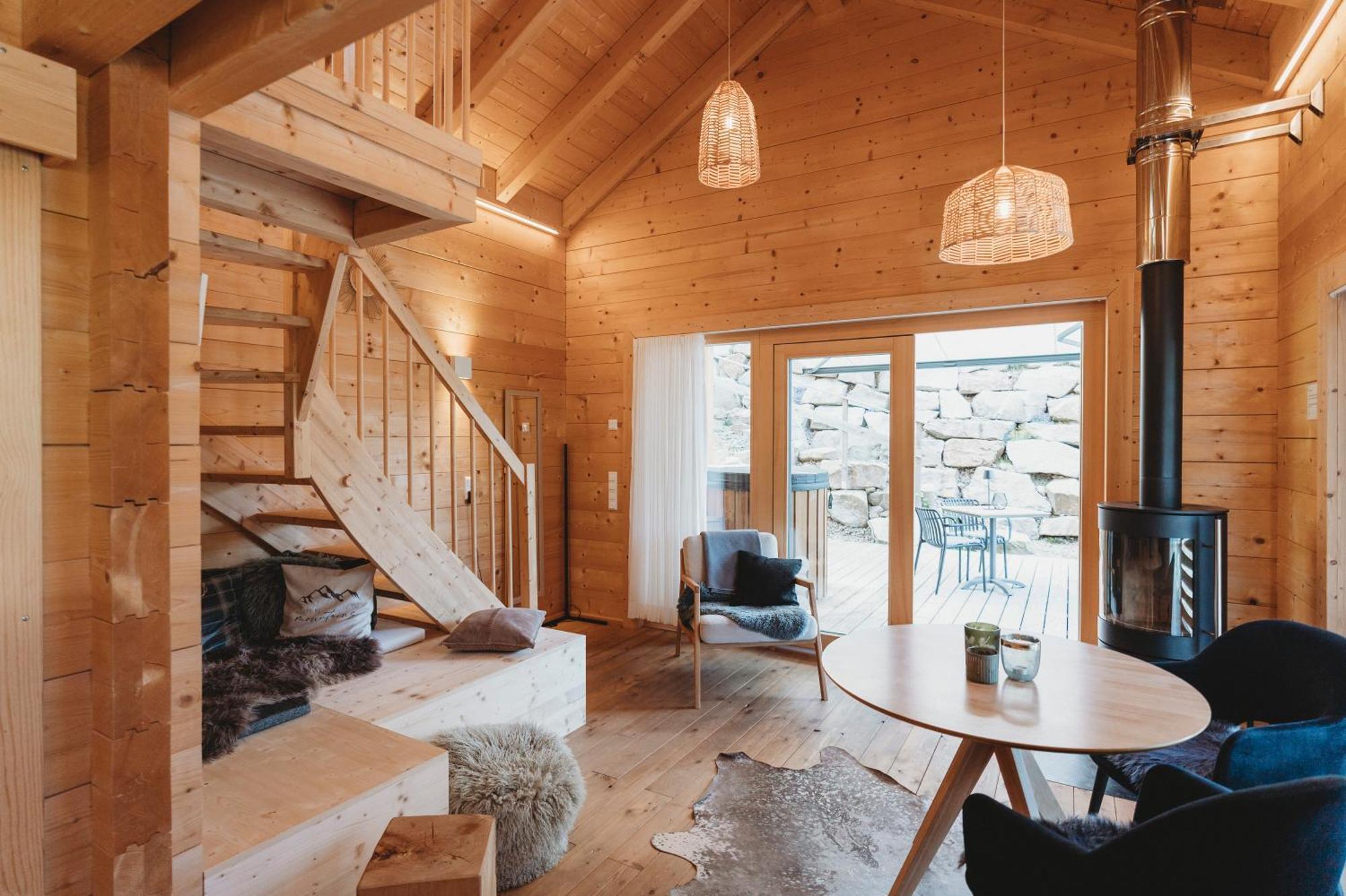 Lieblingsort - Schwarzwald Chalet Lodges Neuenweg ภายนอก รูปภาพ