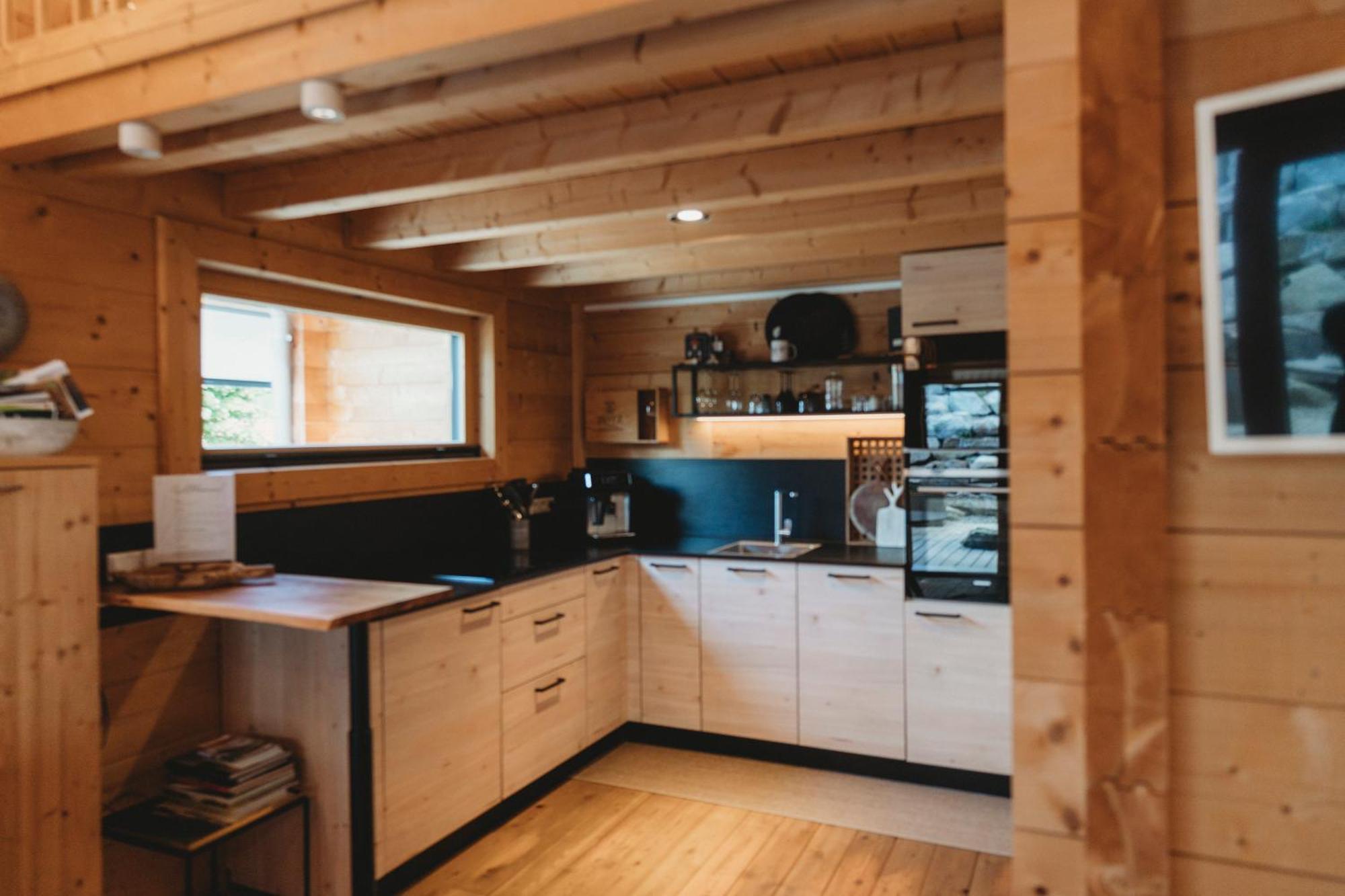 Lieblingsort - Schwarzwald Chalet Lodges Neuenweg ภายนอก รูปภาพ